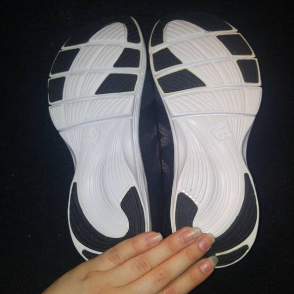 New Balance Cross-Trainers - Picture 2 of 3